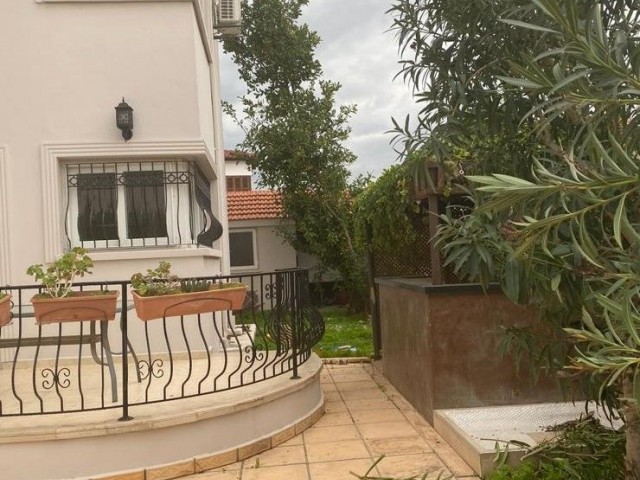 Kyrenia Catalkoy Villa For Sale 4+1