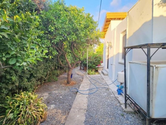 Kyrenia Catalkoy Villa zum Verkauf 2+1