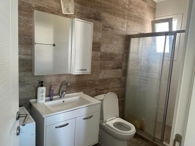 Kyrenia Karaolanolu Flat For Sale 1+1