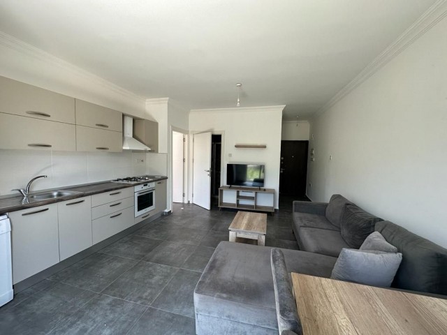 Kyrenia Karaolanolu Flat For Sale 1+1