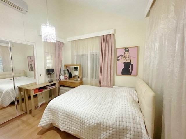 Girne Boğaz Satılık Villa 4+2