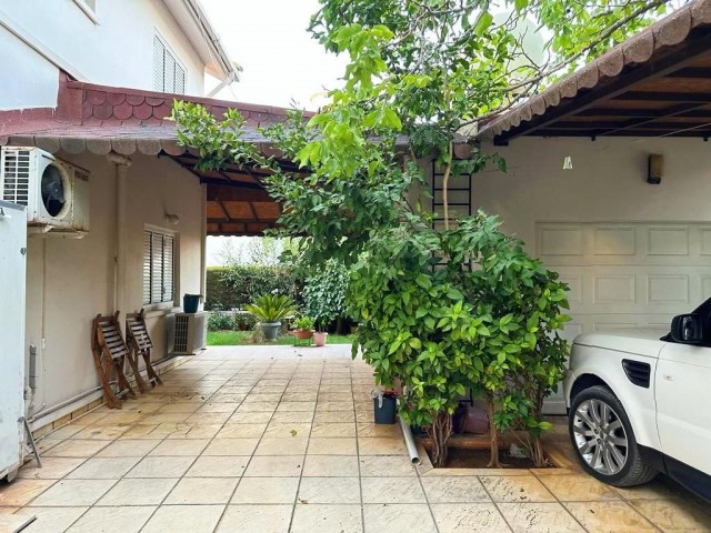 Girne Boğaz Satılık Villa 4+2