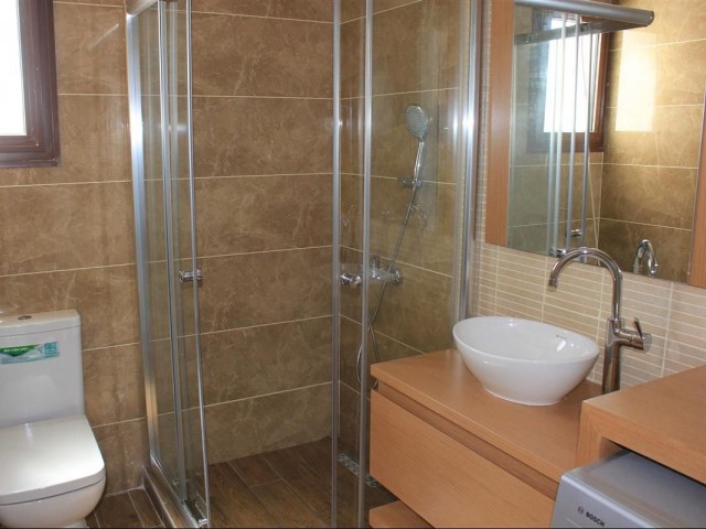 Kyrenia Esentepe 2+1 Flat For Sale