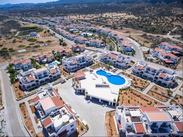 Kyrenia Esentepe 3+1 Flat For Sale