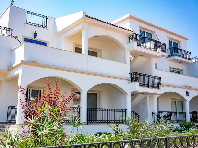 Kyrenia Esentepe 3+1 Flat For Sale