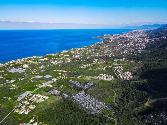 Girne Lapta 6+2 Satılık Villa 