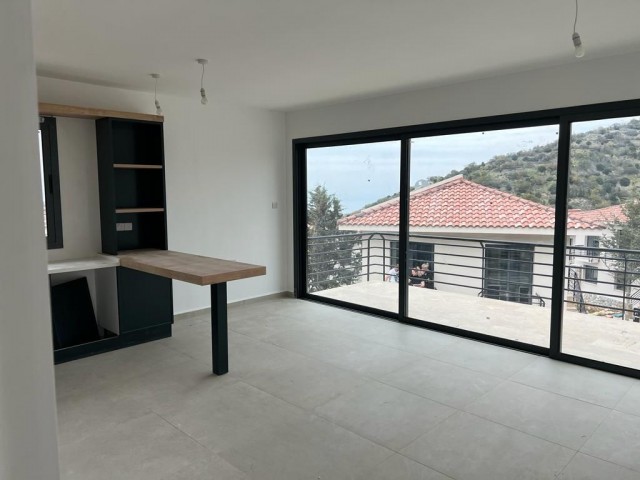 Kyrenia Ilgaz 2+1 Flat For Sale