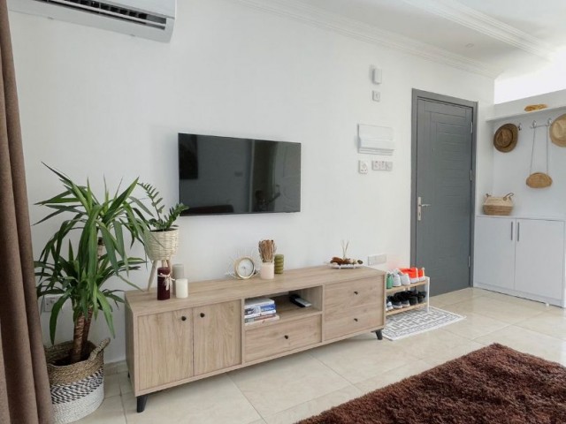 2+1 Flat For Sale in Kyrenia Alsancak