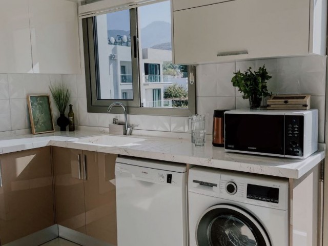 2+1 Flat For Sale in Kyrenia Alsancak