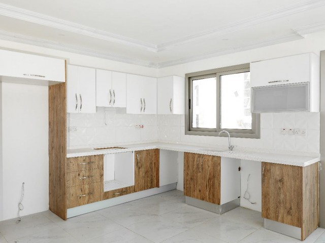 Kyrenia Alsancak 3+1 Flat For Sale