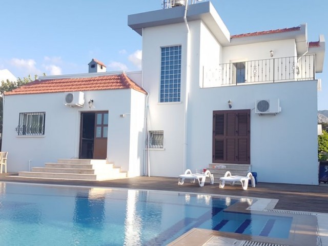 Villa For Sale in Karşıyaka, Kyrenia