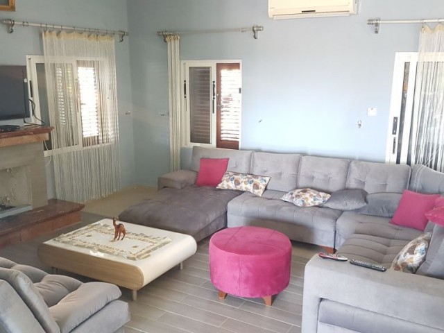 Villa For Sale in Karşıyaka, Kyrenia