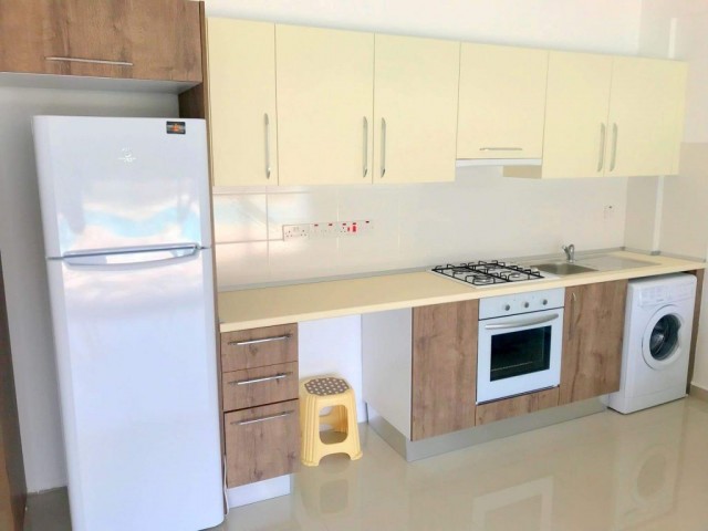 Flat To Rent in Alsancak, Kyrenia