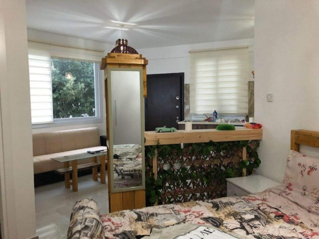 Studio Flat To Rent in Alsancak, Kyrenia