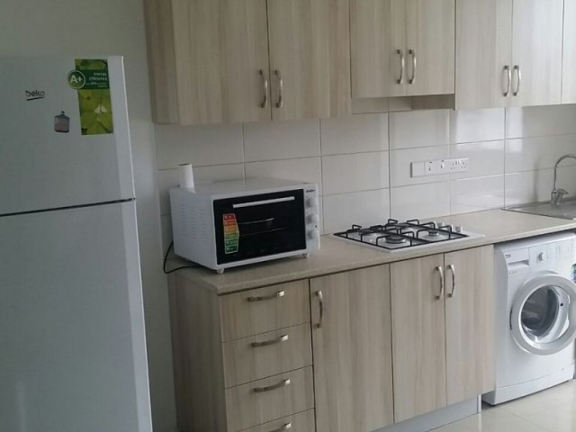 Flat To Rent in Zeytinlik, Kyrenia