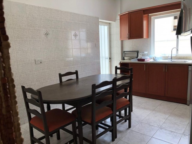 Flat For Sale in Küçük Kaymaklı, Nicosia