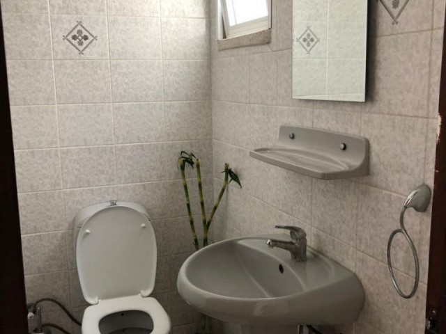 Flat For Sale in Küçük Kaymaklı, Nicosia