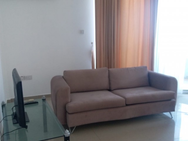 Flat To Rent in Karaoğlanoğlu, Kyrenia