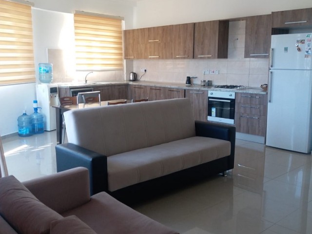 Flat To Rent in Karaoğlanoğlu, Kyrenia