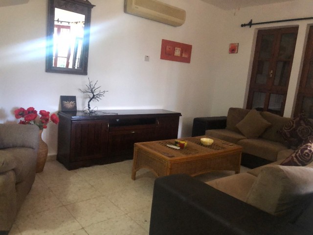 Semi Detached To Rent in Karaoğlanoğlu, Kyrenia