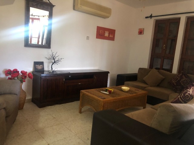 Semi Detached To Rent in Karaoğlanoğlu, Kyrenia