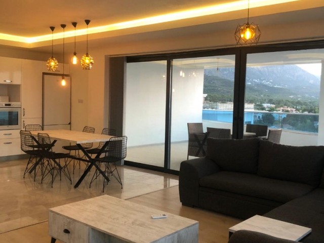 Penthouse Mieten in Girne Merkez, Kyrenia