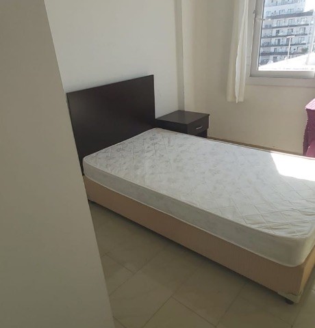 Girne merkezde merkezi lokasyonda 2 + 1 eşyalı kiralık daire