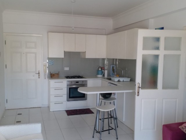 Flat To Rent in Girne Merkez, Kyrenia