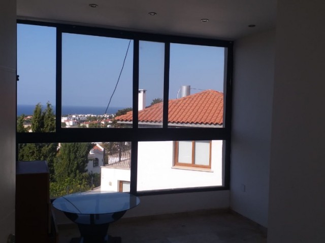 Flat To Rent in Çatalköy, Kyrenia