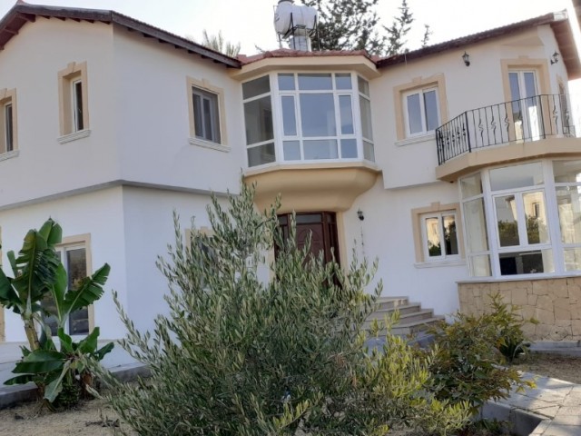 Villa To Rent in Alsancak, Kyrenia