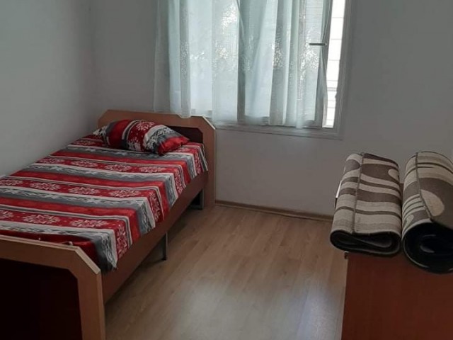 Dikmen‘de 3 + 1 eşyalı kiralık daire  (6 ay peşin ödeme yapılacaktır)