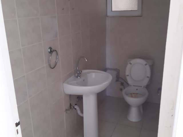 Flat To Rent in Küçük Kaymaklı, Nicosia