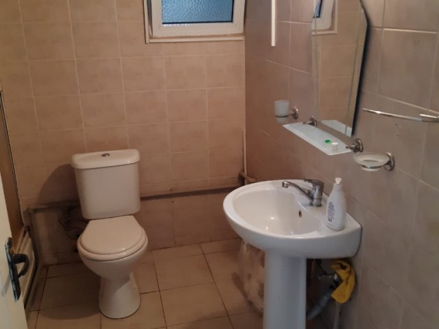 Flat To Rent in Küçük Kaymaklı, Nicosia