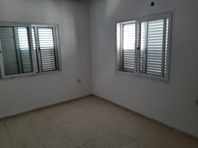 Flat To Rent in Küçük Kaymaklı, Nicosia