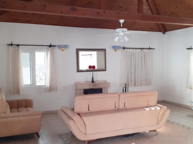 Villa To Rent in Alsancak, Kyrenia