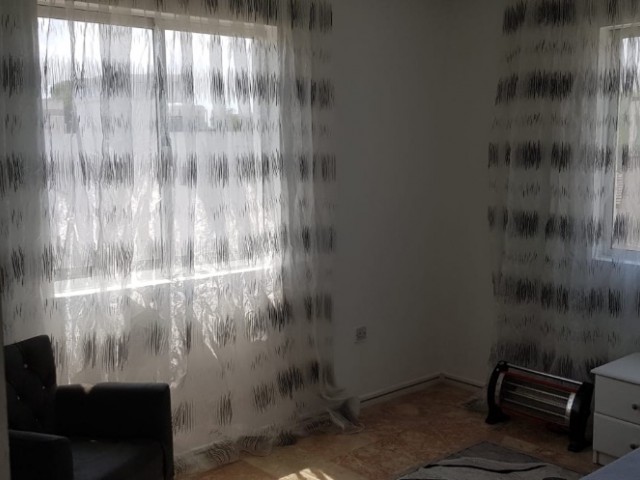 Flat To Rent in Kumsal, Nicosia