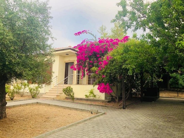 Detached House For Sale in Karaoğlanoğlu, Kyrenia