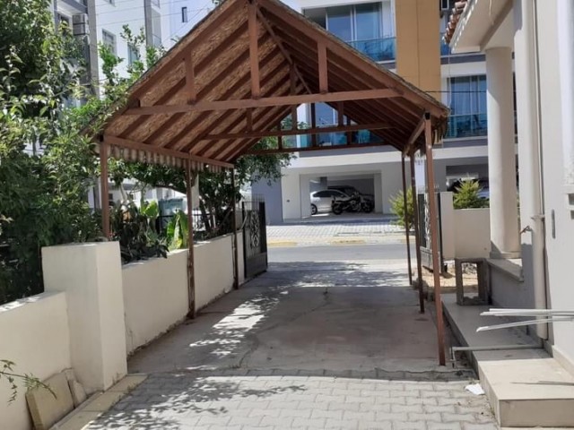 Business To Rent in Girne Merkez, Kyrenia