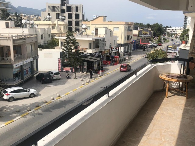 180 m² 3+1 flat for sale with fireplace on the main street in Kyrenia ** 