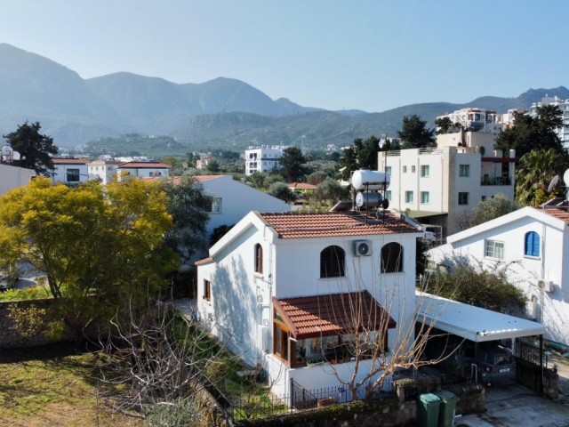 2 + 1 Einfamilienhaus zum Verkauf mit separater Küche mit eigenem Garten in doganköy ** 