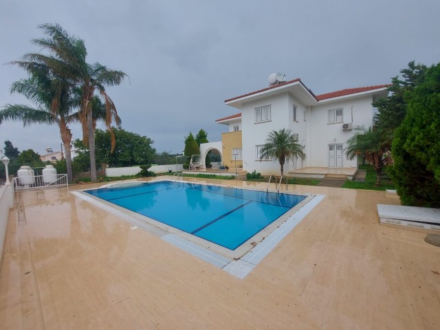 Villa To Rent in Karaoğlanoğlu, Kyrenia