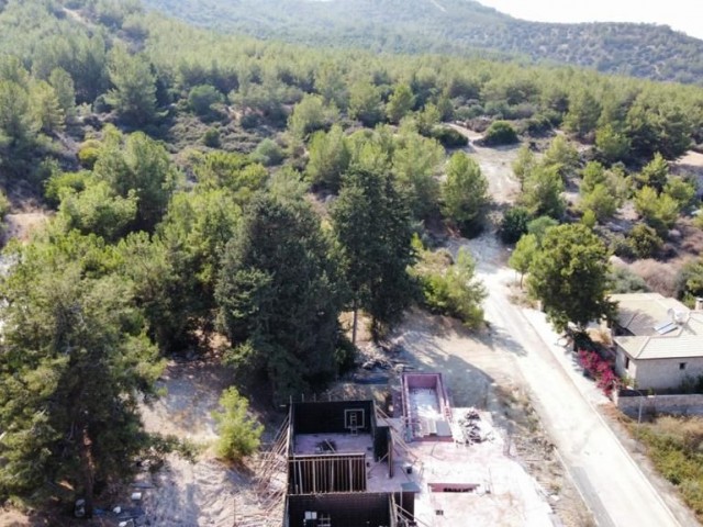 615 m2 land for sale in Karmide with mountain and sea view project ready