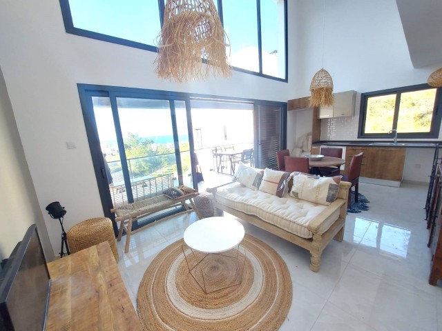 Penthouse for sale in a complex with a pool of 8 apartments with easy transportation in Alsancak with 2 bathrooms VAT paid roof terrace belonging to the apartment 2 + 1 penthouse for sale  ** 