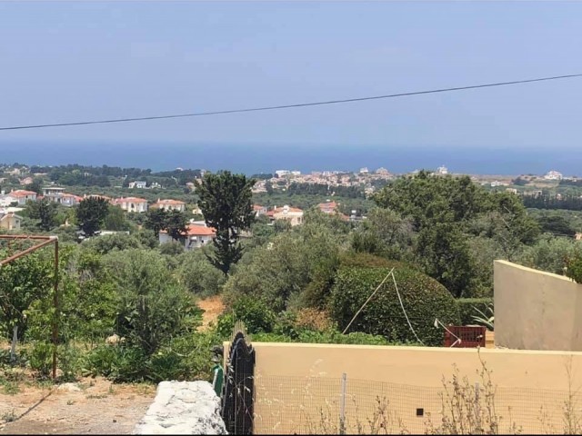 Easy to reach sea view in Karşıyaka, 60% zoned land for sale.