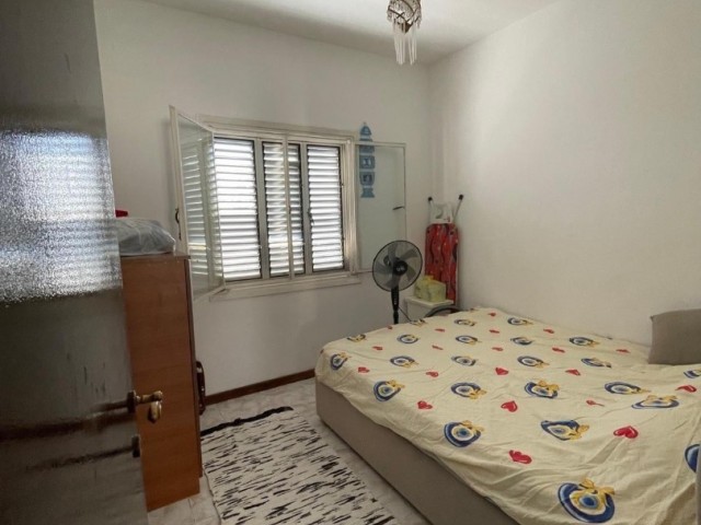 2+1 flat for sale with Turkish title in Kyrenia center