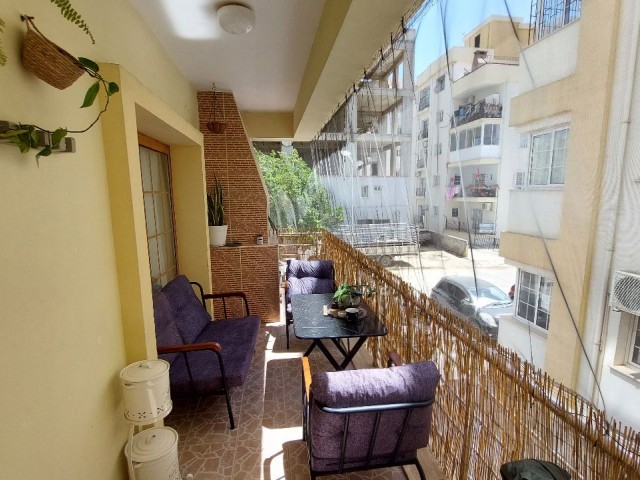 3+1 flat for sale in Famagusta Çanakkale Region, Central location, 5 minutes away from everywhere