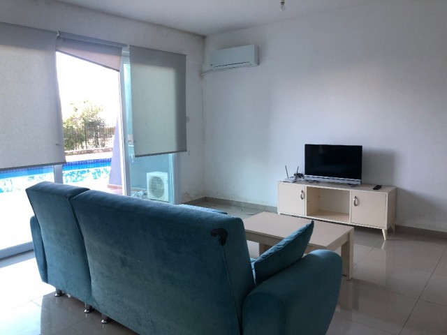 Flat To Rent in Alsancak, Kyrenia