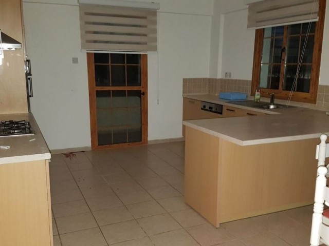 Villa To Rent in Çatalköy, Kyrenia