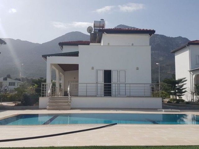 Villa To Rent in Karşıyaka, Kyrenia