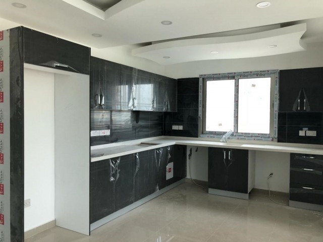 Flat For Sale in Girne Merkez, Kyrenia